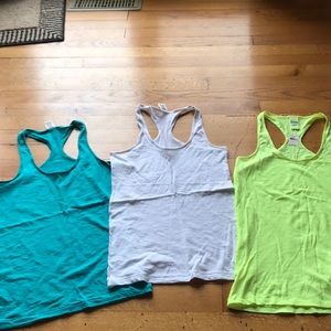 SOLD! 3 Victoria’s Secret PINK Tank Tops Size S
